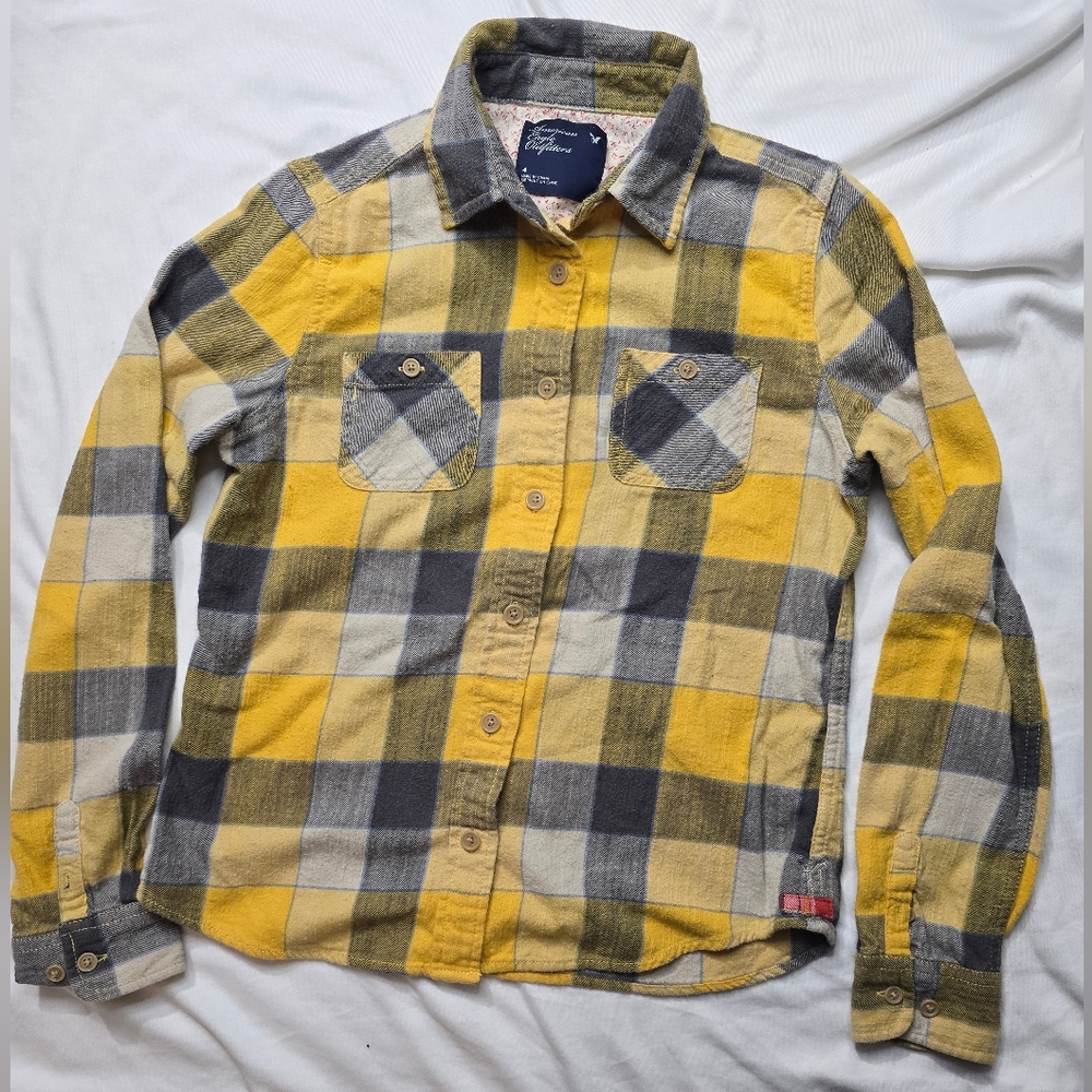 American Eagle Yellow and Gray Plaid Long Sleeve Shirt Size 4